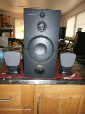 harmon Kardon computer system 1