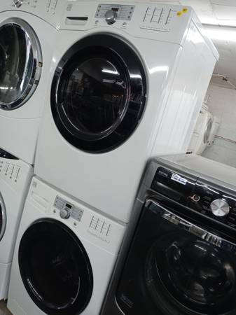 ★Kenmore stackable front load washer and dryer set 1