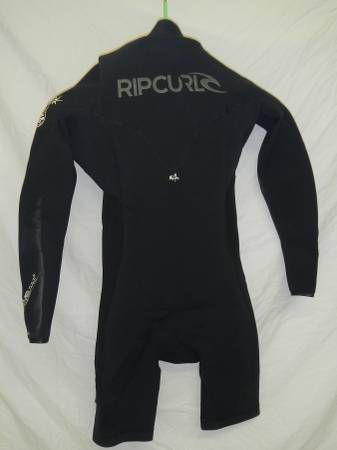 Rip Curl 2mm Zip free Springsuit - sporting goods - by owner