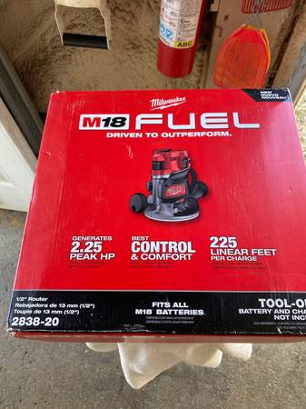 Milwaukee router no 2838-20 1
