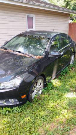 2011 Chevy Cruze RS - $900 (Bloomington)62970102573955121