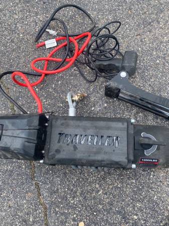 Traveller 12V Electric Truck Winch, 12,000 lb. Capacity, Steel Cable (STILL NEW) - $375 (New Haven)63470265074561120