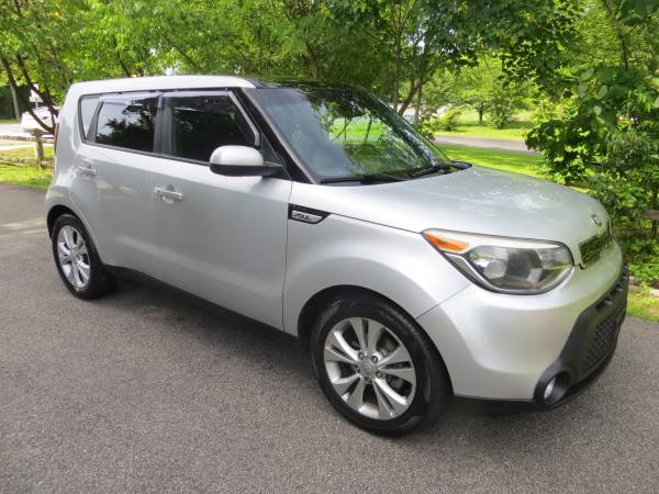 2015 Kia Soul Plus Auto Todas las funciones NAV Bluetooth Techo panorámico ¡MÁS!!! - $6,50063616597201665120