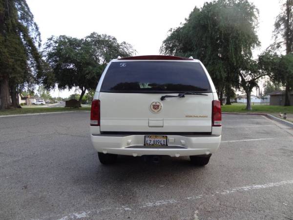 2003 Cadillac Escalade AWD Tracción en las cuatro ruedas Base SUV de 4 puertas - $9.995 (Best Price Auto Sales)63470781892481124