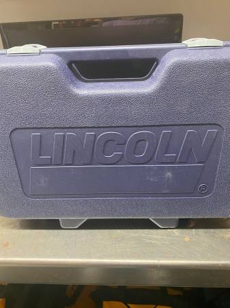 Lincoln Power Grease Gun 18 Volt 1