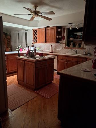 $1,100 / 1br - Habitación en alquiler (Aurora)63844741556611120
