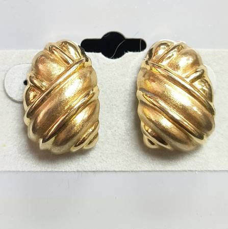 14k Yellow Gold Fancy Puffy STUD EARRINGS 1