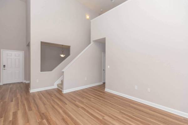 Short-term Leasing, In Gaithersburg, 2/bd 2/ba 1