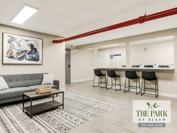 $1,545 / 2br - $500 SAVINGS + Restaurants on Southwest Hall Blvd | BBQ/Picnic Area (Beaverton)63999452514946120