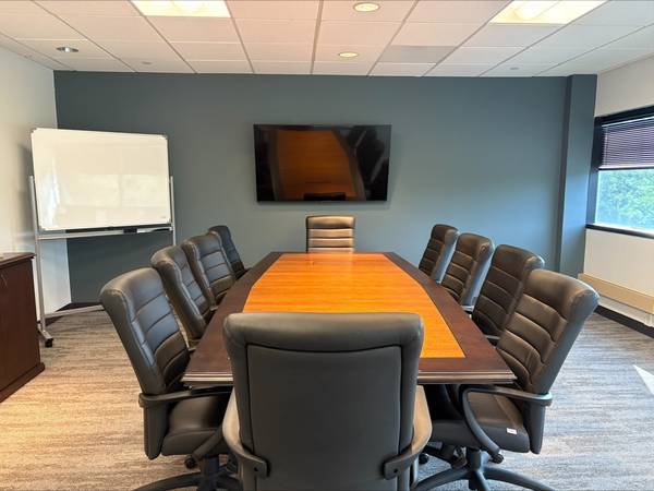 $235 Trabaja a nivel global, paga localmente – ¡Tu pasaporte hacia espacios profesionales! (Eatontown)64218329835137123