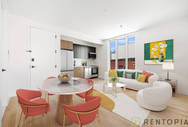 $4,900 / 3br - 3 Bedroom in Williamsburg (Williamsburg)63854289054979120