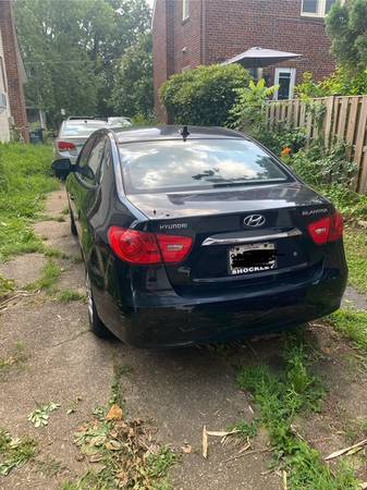 Hyundai Elantra- Still Runs, Needs work - $900 (Hyattsville)63618574221827123