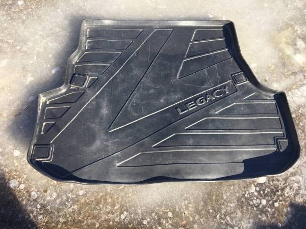 Rear Legacy cargo mat 1