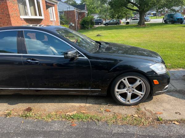 2013 Mercedes Benz - $12,00063440098268675122