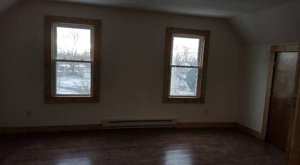 $1650.00 / 2br - 1000ft2 - Beautiful Chicopee 3 Bedroom64016883510529124