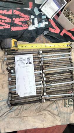 1/2 IN HEX HEAD BOLTS 7 INCHES LONG 1