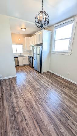 $3,495 / 3br - Beautiful Upper floor renovated apartment available! (Soma)63938499746307124