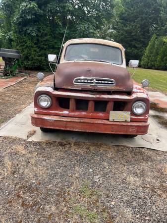 Studebaker transtar 1