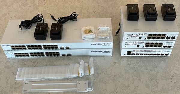 MikroTik Network Switch Bundle - 5 Managed Switches + 10 SFP/SFP+ Modu 1
