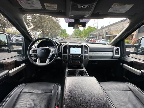 2018 Ford F350 - Photo 15