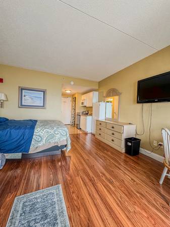 North Beach Ocean View Studio-Winter Rental 1