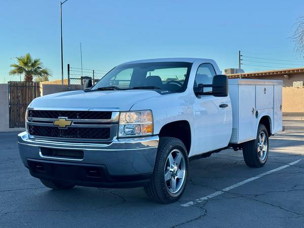 Cama de servicio 1 propietario Chevrolet Silverado 2500 con cama utilitaria Chevy - $15,900 (Mesa, AZ)63612821304833124