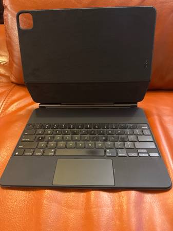 Magic Keyboard - iPad 12.9” 1