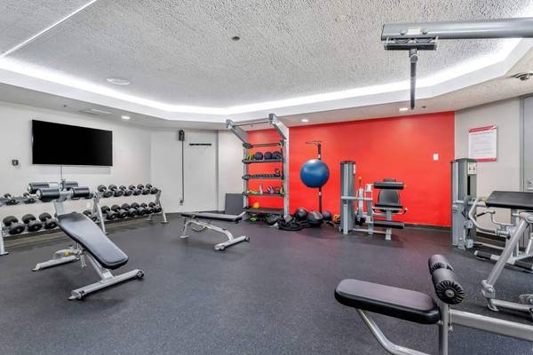 $2,385 / 2br - 1050ft2 - 2 BD, 24-Hour Lobby Attendants, Parking Available (123 S. Figueroa St, Los Angeles, CA)63701110897667122
