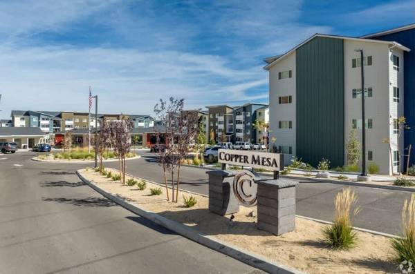 $1,814 / 4br - 1388ft2 - Efficient Appliances, Dishwasher, Clubhouse (205 Silver Lake Rd, Reno, NV)63682292096387120