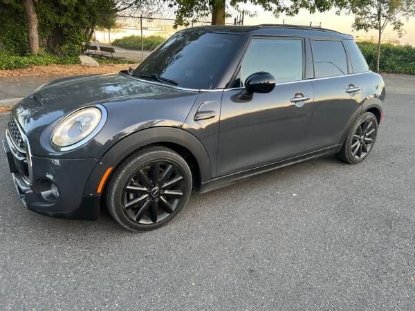 2016 Mini Cooper S 1