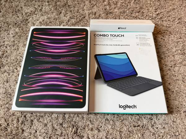 iPad pro 11 第2世代 ApplePencil&COMBOTOUCH付 Apple iPad Pro 11インチ 第2世代 Wi-Fi 256GB 2020年春モデル