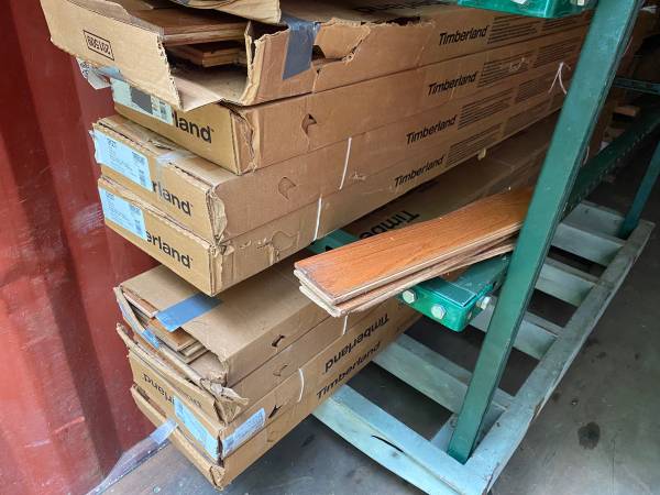 8 Boxes Timberland Solid Hardwood CB1527T Oak Saddle 1