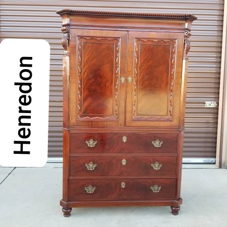 Henredon Carlyle Collection Chippendale Mahogany Clothing Media Armoir 1
