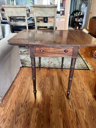Antique drop-leaf side table w/ drawer 1