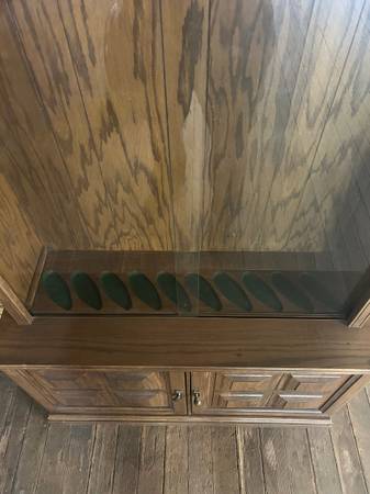 Old School Rifle Cabinet - $40 (Wenatchee)63441611267841122