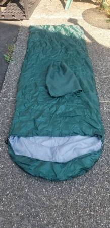 Hooded Sleeping Bag in Carrying Bag CHEAP! 1
