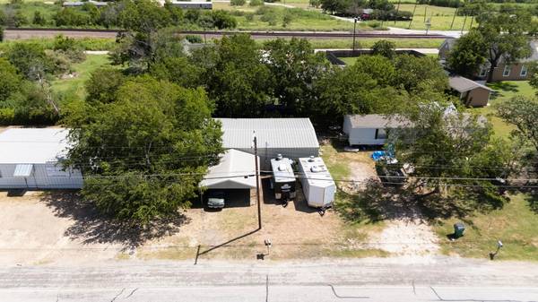 $134,000 FOR SALE! Investment opportunity! 0.47 acre land w/ commercial zoning! (Rogers)63806836932225121