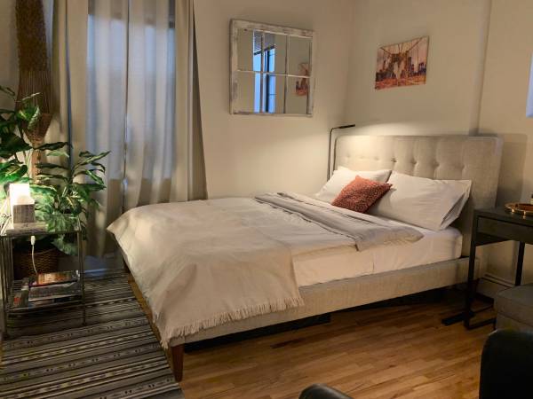 $1,860 Furnished Private Room Available | 2 Bed 1 Bath Condo | Uptown Hoboken (Hoboken)64033635490819120
