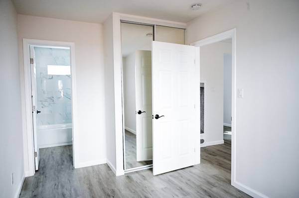 $2,400 / 1br - 500ft2 - Modern apt in the heart of Chula Vista with private laundry! (Chula Vista)63663940991745124