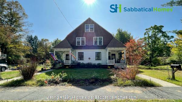 $2,400 / 3br - 1900ft2 - Beautiful 3br 1ba in a great North Amherst neighborhood (North Amherst)64017047246083120