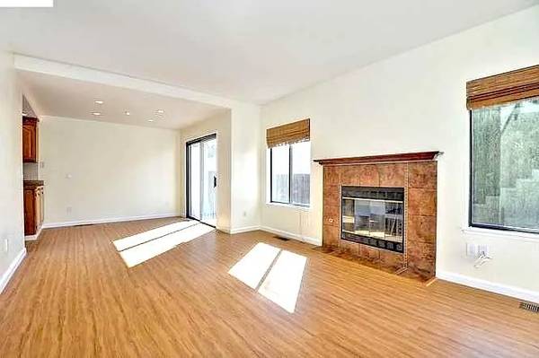 $3,900 / 3br - 1378ft2 - ✨ Bright, Renovated, Spacious, A/C, Private Yard, 3BR - Available Now (fremont / union city / newark)63845957159555120