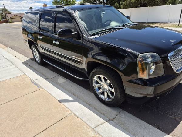 Yukon xl - $6,500 (Colorado Springs)63612075168643122