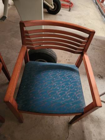 Knoll Studio Ricchio armchairs 1
