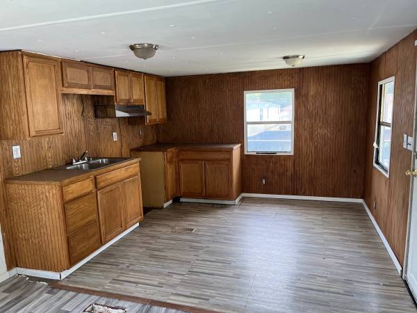 $599 / 2br - REMODELED 2 bedroom 1 bath move in ready (WASHINGTON (CANTON TWP.))64013373281411120