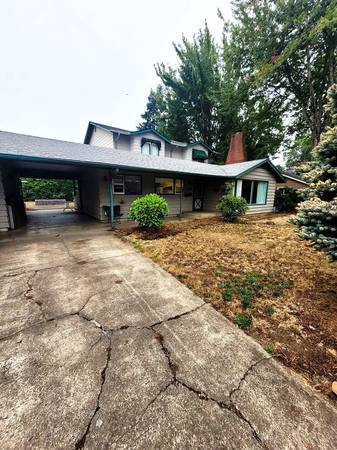 $550 / 1br - ¡Reclama tu lugar! Sumérgete en un amplio departamento de 1 habitación. (Eugene)63977275821059124