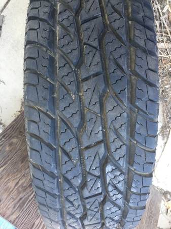 255/75R17 Preza All Season / Off Road Tire 1