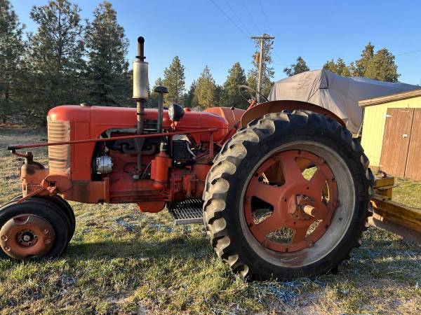 Tractor for sale 1