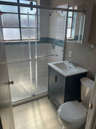 $875.00 / 1br - 907ft2 - Large, remodeled 1 bed in Old Brooklyn, only $87563860362770433120