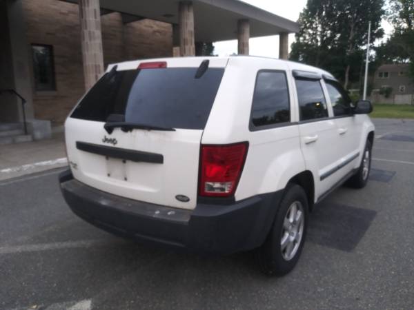 2008 Jeep Grand Cherokee 4x4 - $2,950 (Beverly)63615334410881122