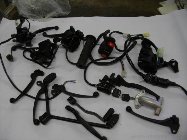 NUEVAS PIEZAS CHINAS PARA CUADRICICLOS Y HONDA - $500 (ANDERSON)63440098830081121